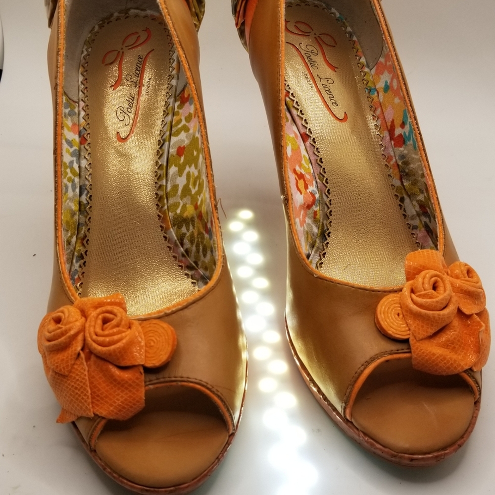Sz 8, By Poetic Licence
